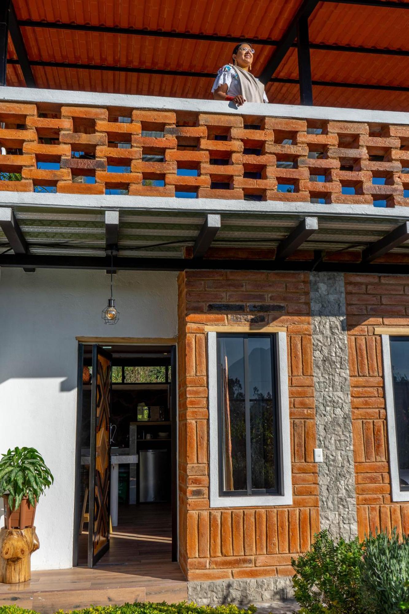 Watzara Wasi Cottage Familiar Camprestre Y Lofts En Cotacachi Buitenkant foto