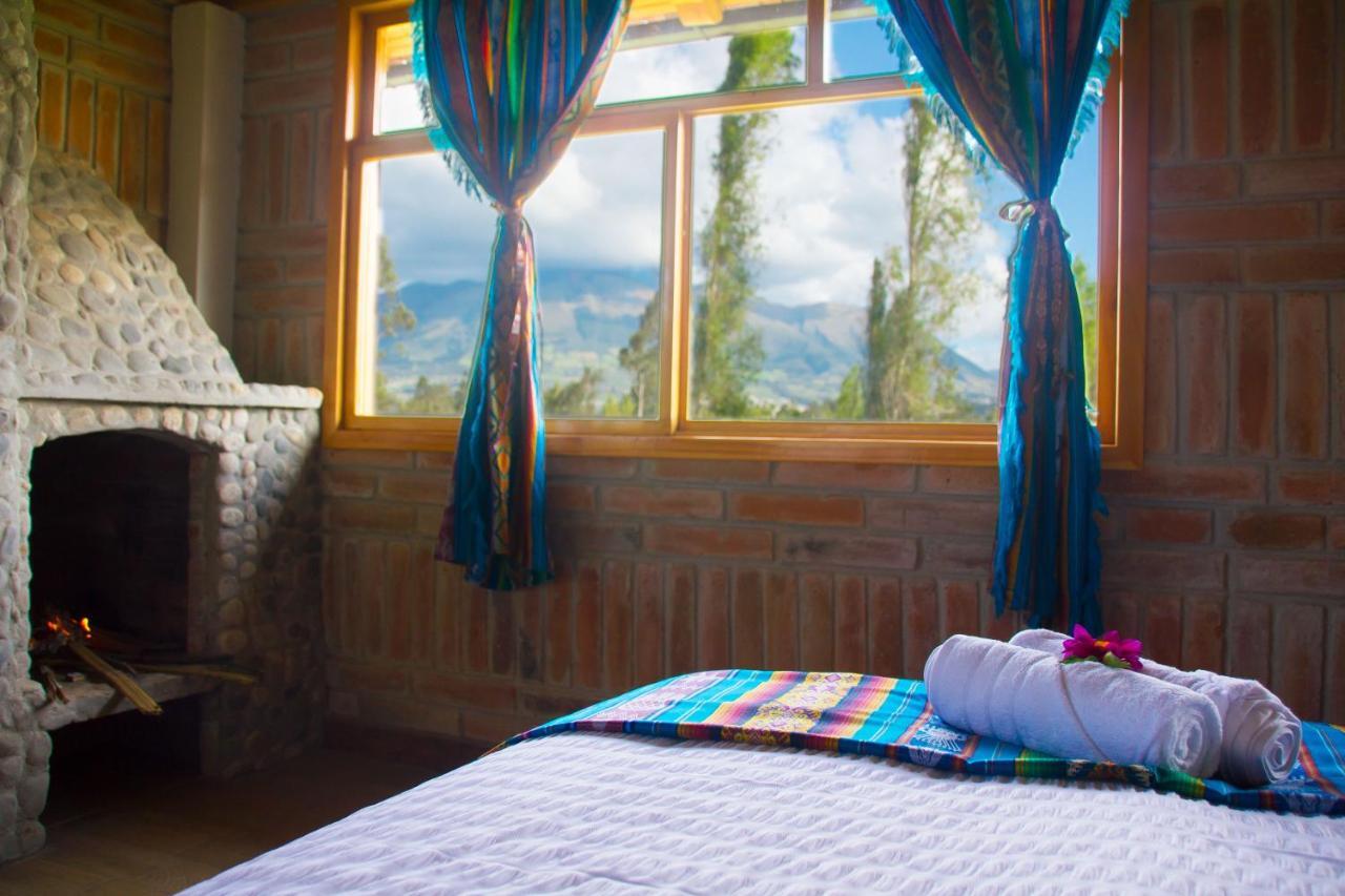 Watzara Wasi Cottage Familiar Camprestre Y Lofts En Cotacachi Buitenkant foto