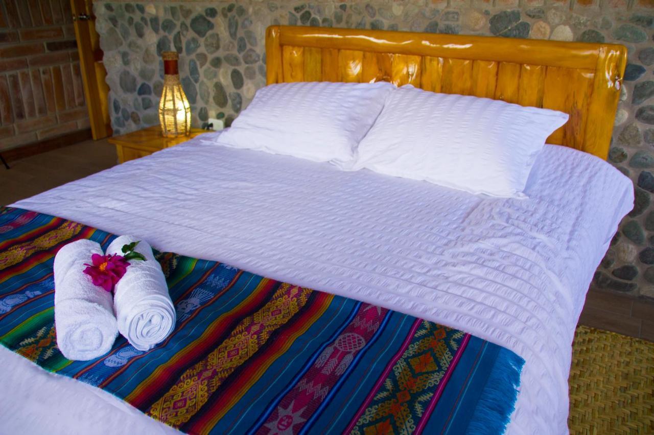 Watzara Wasi Cottage Familiar Camprestre Y Lofts En Cotacachi Buitenkant foto